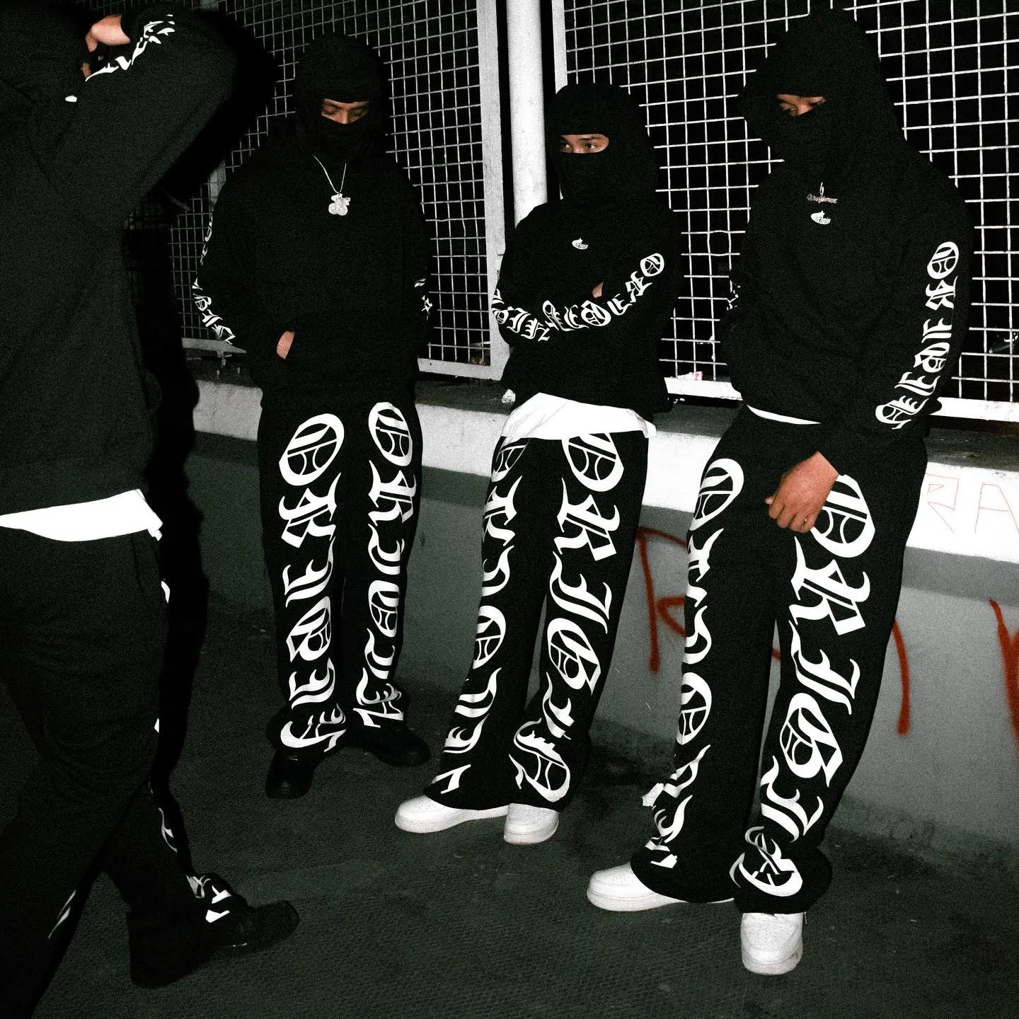 Y2K Pullover NOFS Oversized Hoodie
